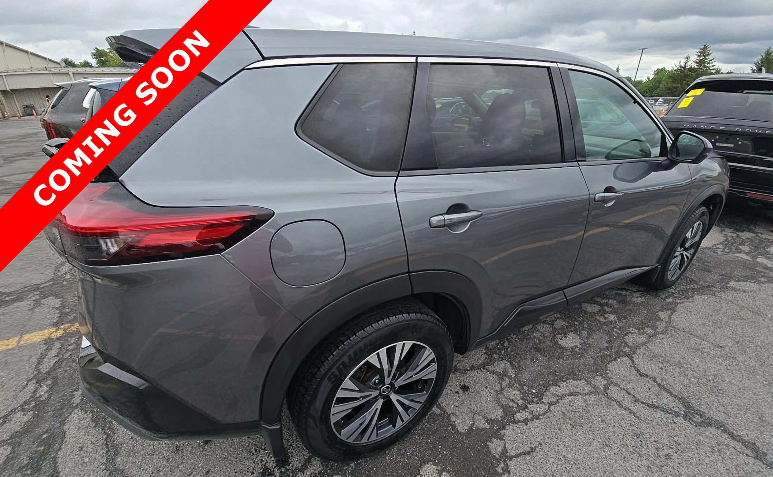 Used 2021 Nissan Rogue SV AWD/4WD image 4