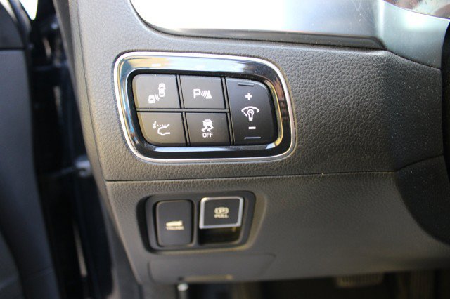 Used 2016 Hyundai Equus Ultimate RWD image 21