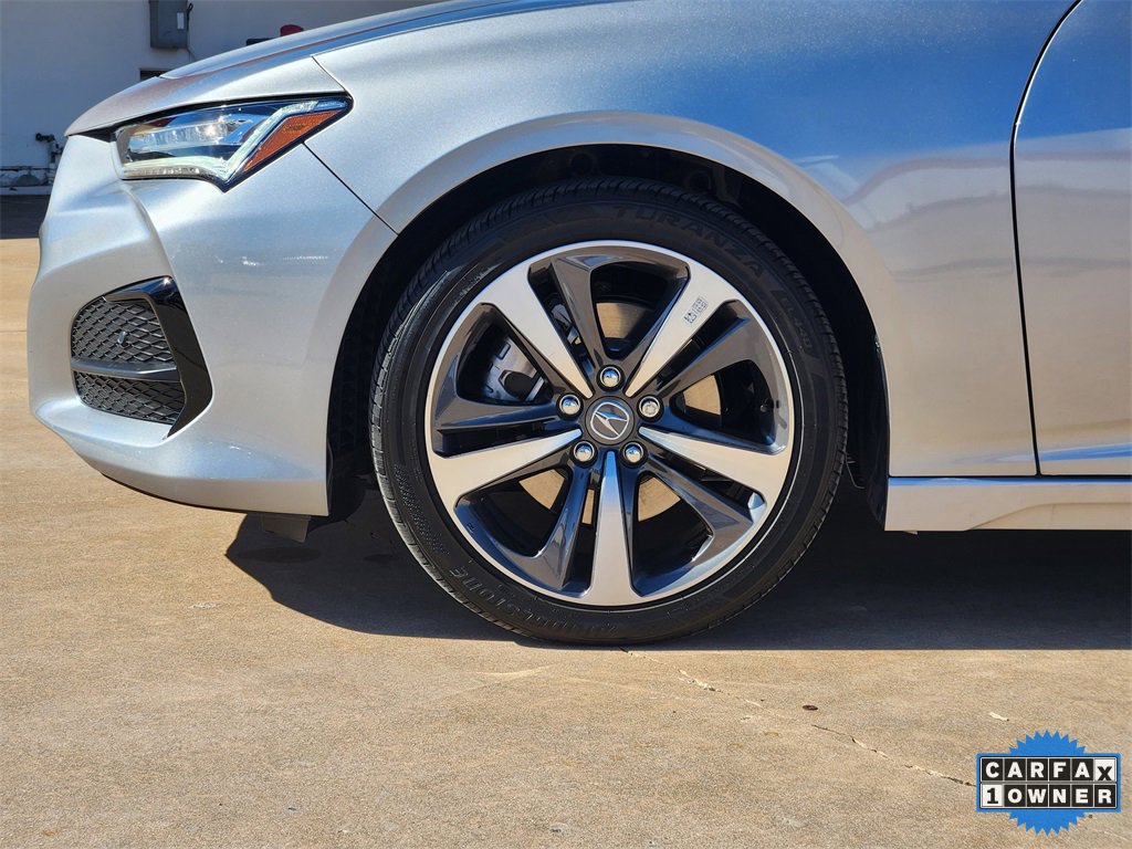 Certified 2025 Acura TLX w/ Technology Package image 10