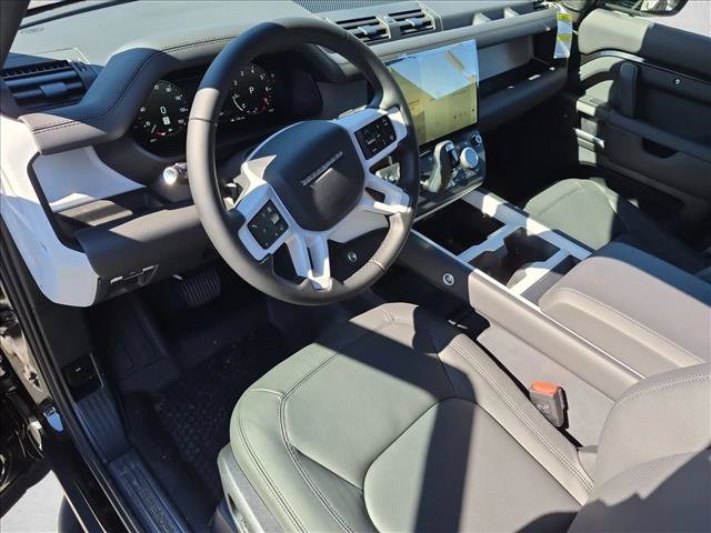 New 2026 Land Rover Defender 110 X-Dynamic SE AWD/4WD image 11