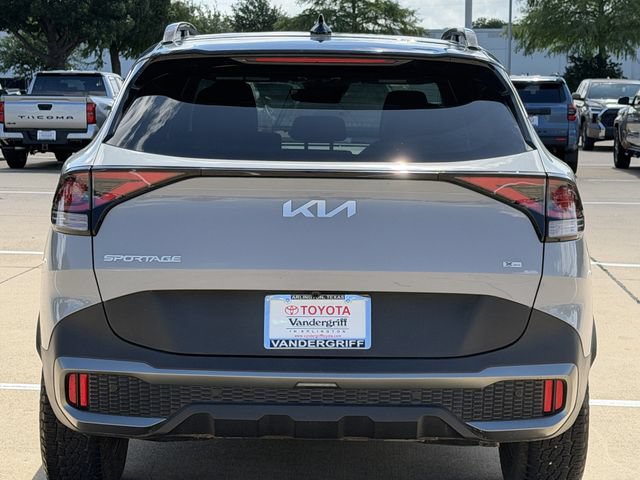Used 2023 Kia Sportage X-Pro AWD/4WD image 5