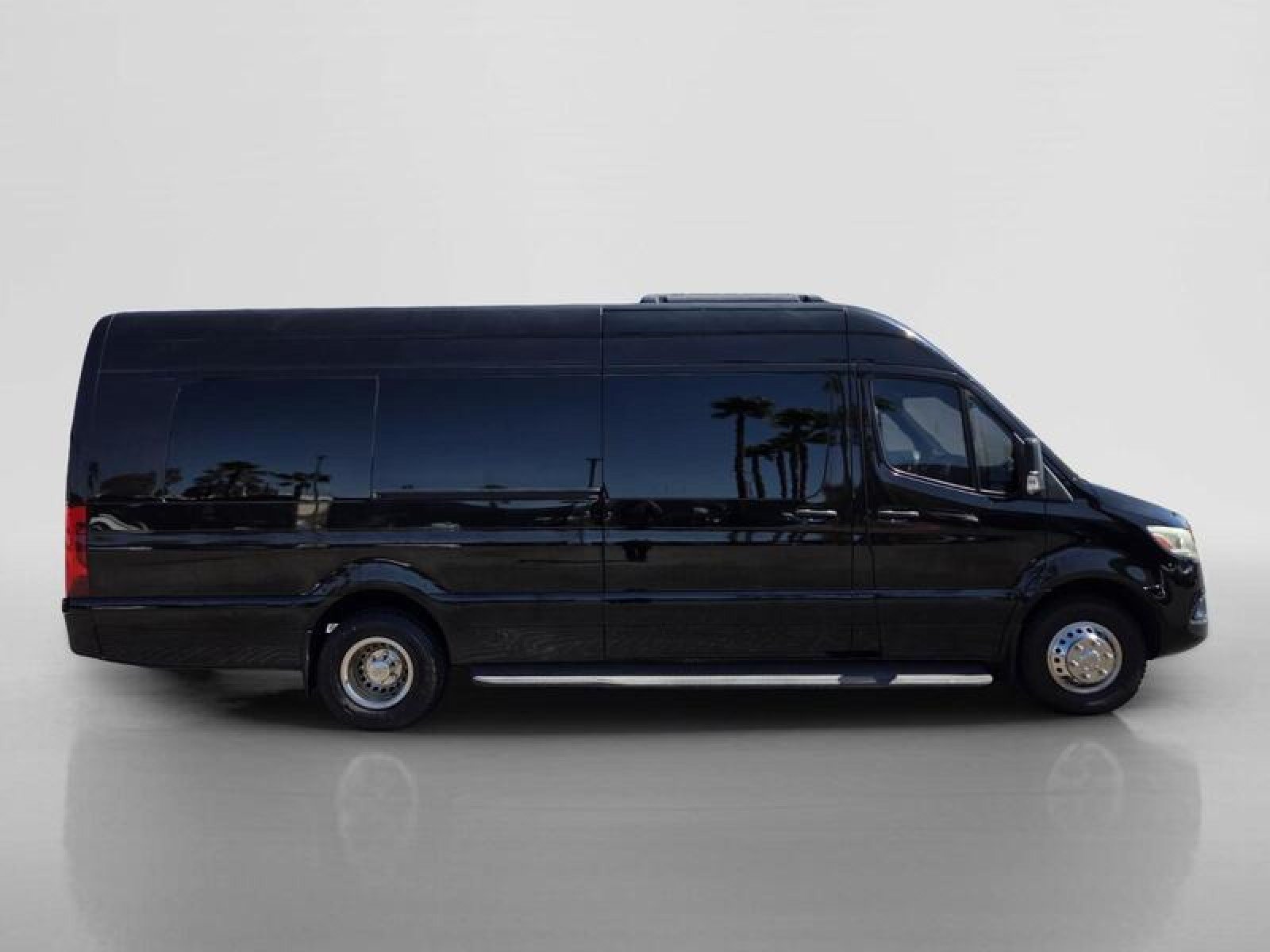 Used 2020 Mercedes-Benz Sprinter 3500 image 6