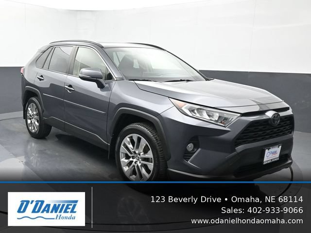 Used 2020 Toyota RAV4 XLE Premium AWD/4WD image 8