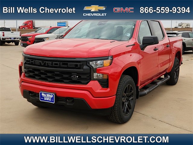 New 2026 Chevrolet Silverado 1500 Custom w/ Turbomax Blackout Package