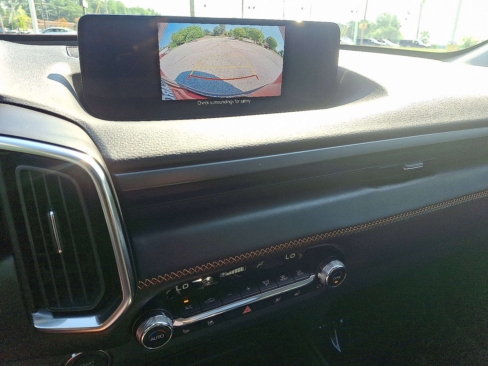 Used 2025 MAZDA CX-50 AWD 2.5 S w/ Premium Plus Pkg image 24