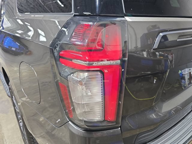 Used 2021 Chevrolet Tahoe Z71 w/ Z71 Off-Road Package AWD/4WD image 38