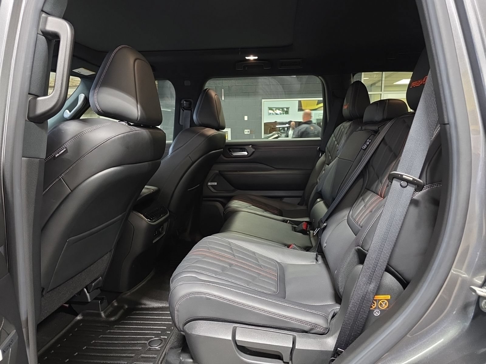 Certified 2025 Nissan Armada PRO-4X w/ Pro-4X Premium Package AWD/4WD image 23
