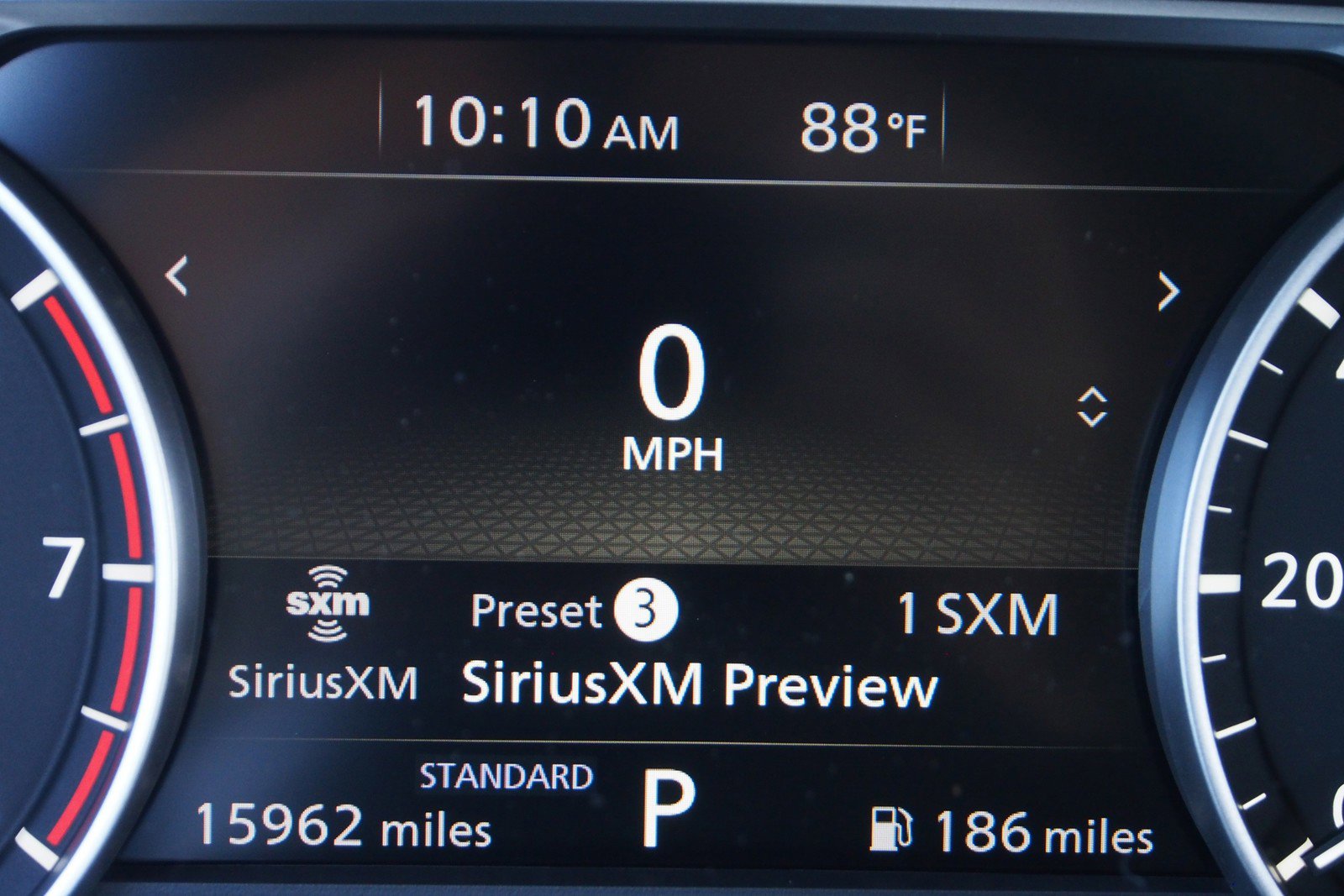 Used 2025 Nissan Rogue S FWD image 29