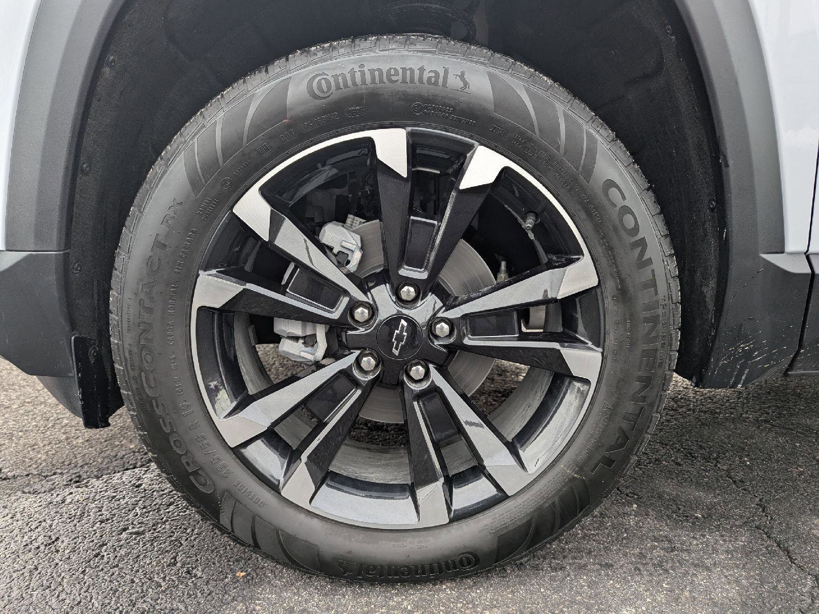 New 2026 Chevrolet Equinox RS w/ Convenience Package III image 23