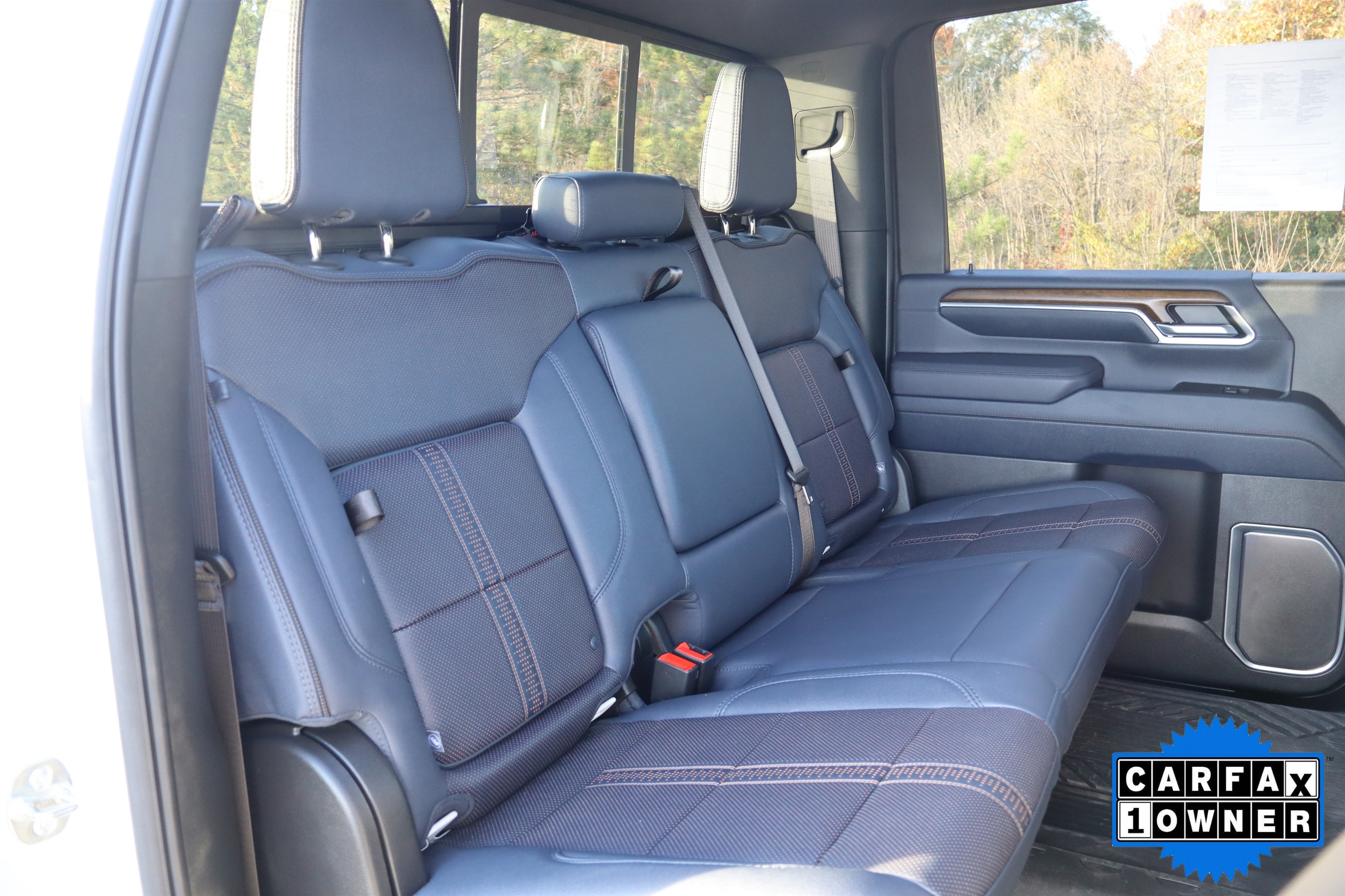 Used 2025 Chevrolet Silverado 2500 High Country w/ High Country Premium Package image 21