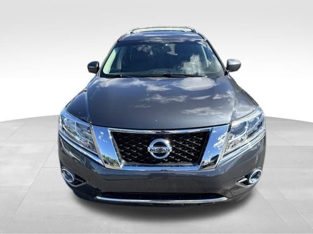 Used 2014 Nissan Pathfinder Platinum w/ Platinum Premium Package AWD/4WD image 2