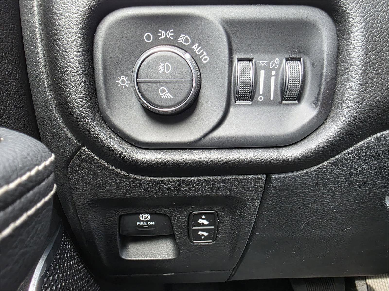 Used 2025 RAM 1500 Laramie w/ Sport Appearance Package image 22