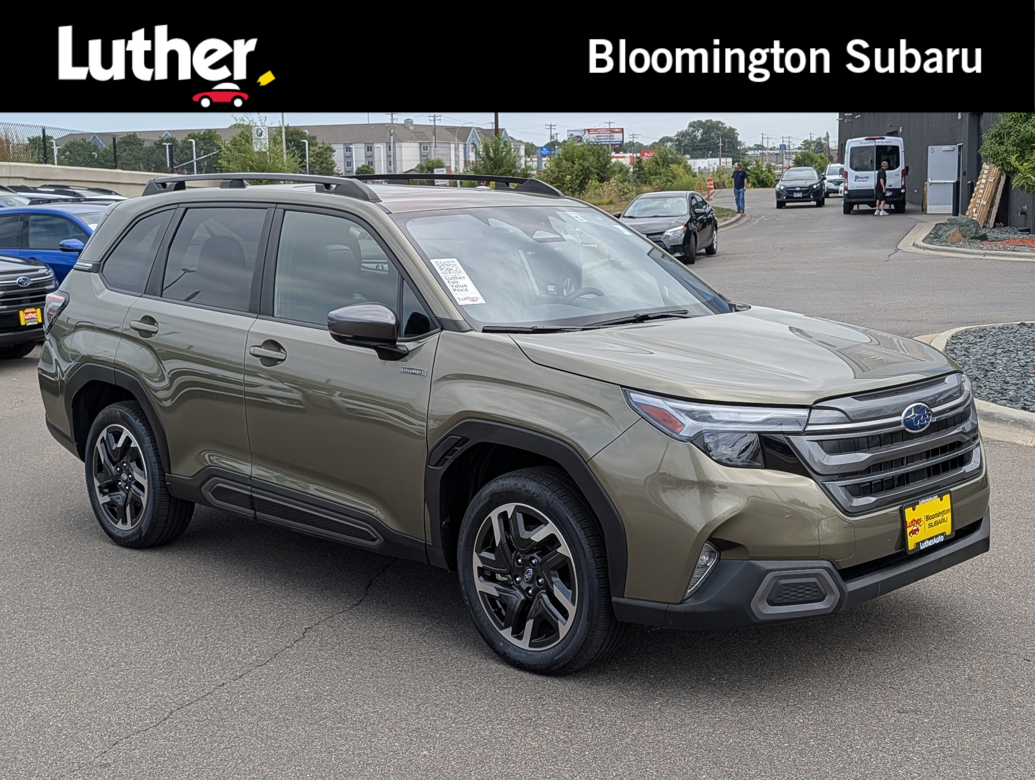 Used 2025 Subaru Forester Limited AWD/4WD image 1