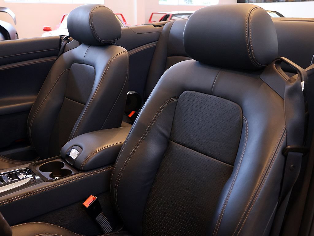 Used 2014 Jaguar XK Convertible RWD image 39