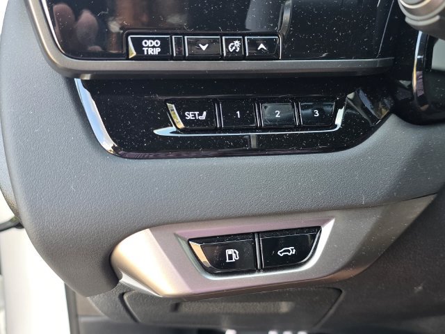 New 2026 Lexus RX 500h F Sport w/ Appearance Package AWD/4WD image 30