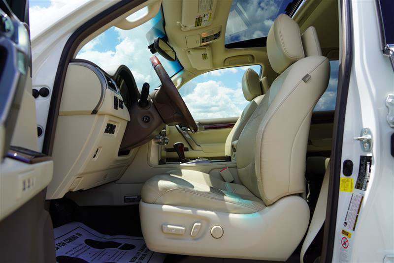 Used 2013 Lexus GX 460 Premium AWD/4WD image 43