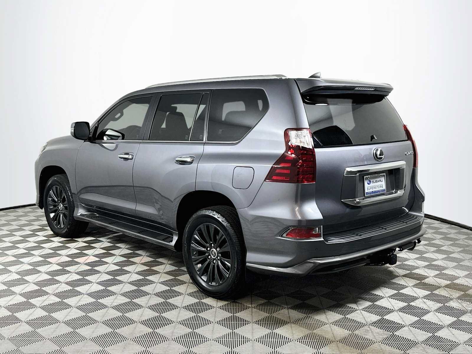 Used 2021 Lexus GX 460 Premium w/ Accessory Package AWD/4WD image 5