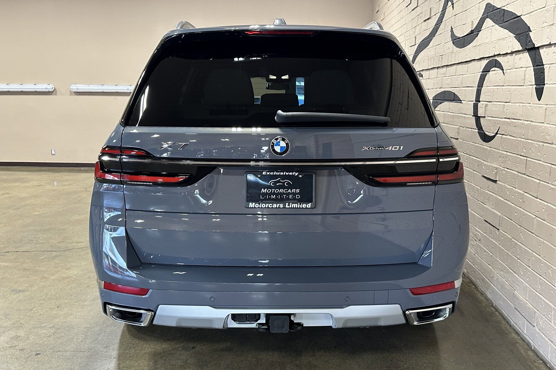 Used 2025 BMW X7 xDrive40i image 16