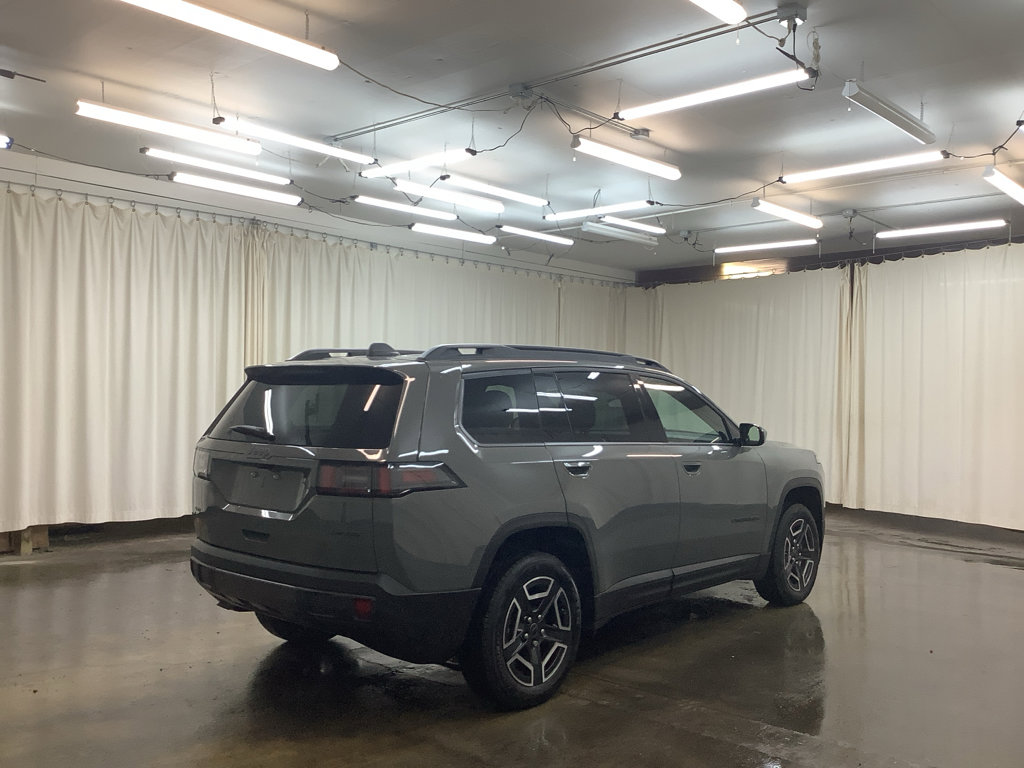New 2026 Jeep Cherokee Laredo AWD/4WD image 6