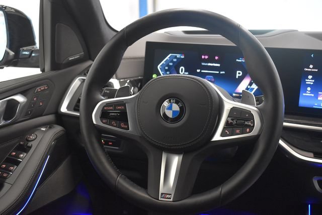 Used 2026 BMW X7 xDrive40i w/ M Sport Package AWD/4WD image 24