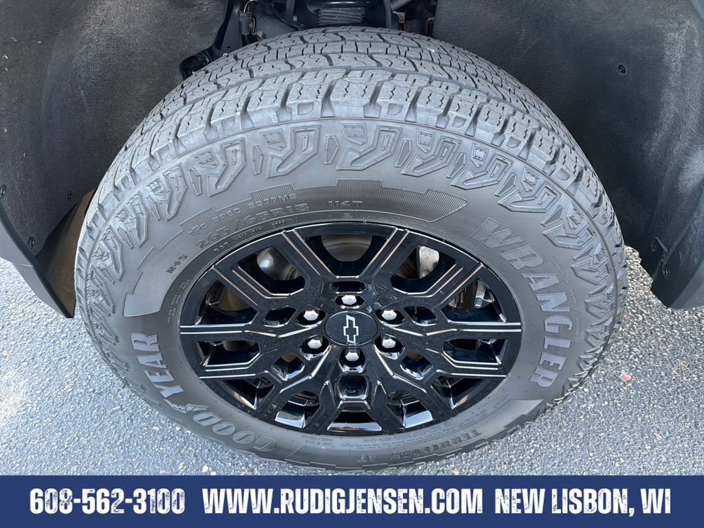 Used 2024 Chevrolet Colorado Trail Boss w/ Advanced Trailering Package AWD/4WD image 26
