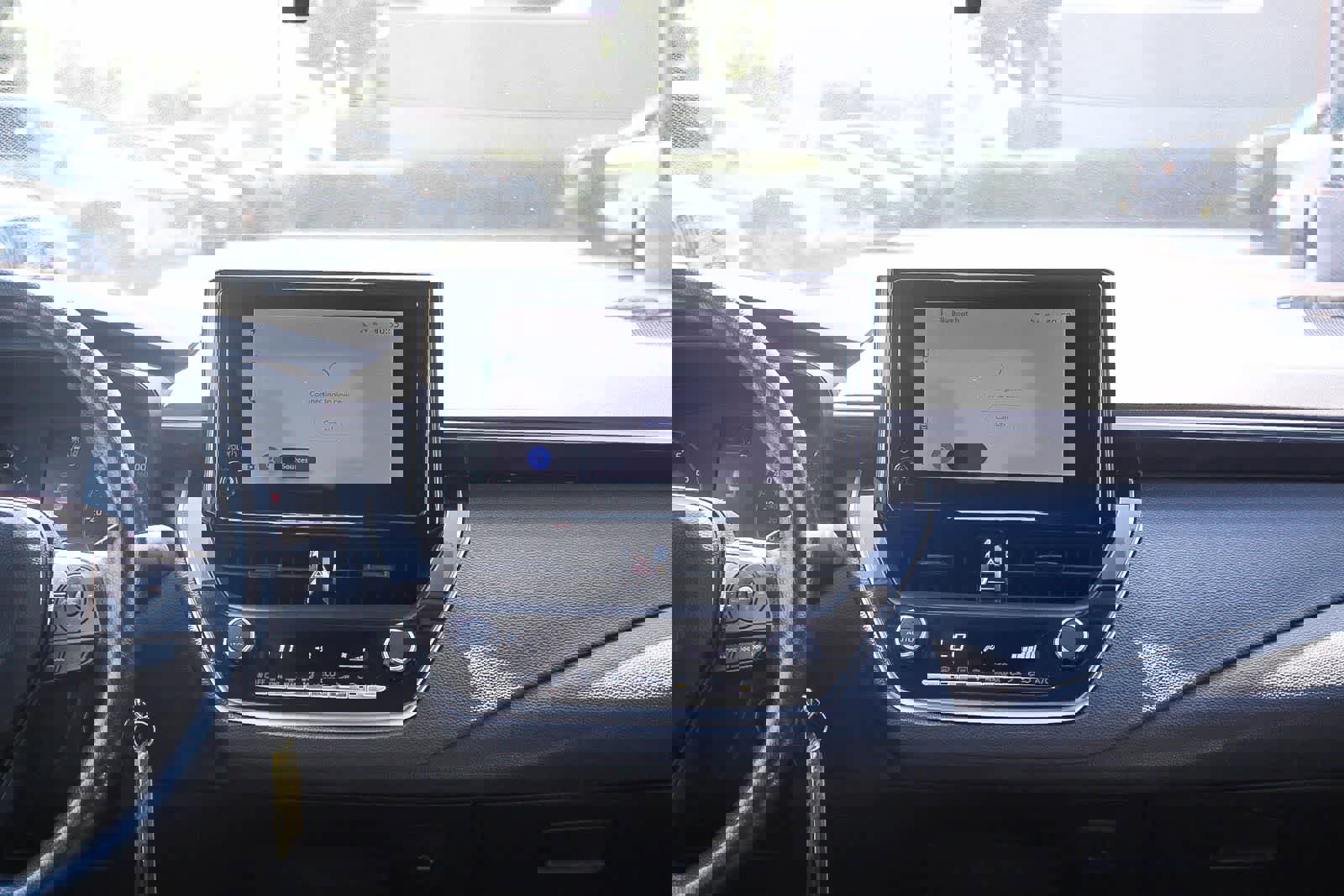 Used 2024 Toyota Corolla LE image 19