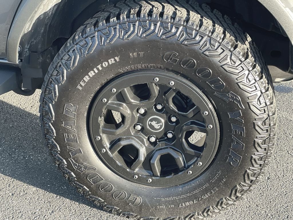 Used 2023 Ford Bronco Wildtrak image 38