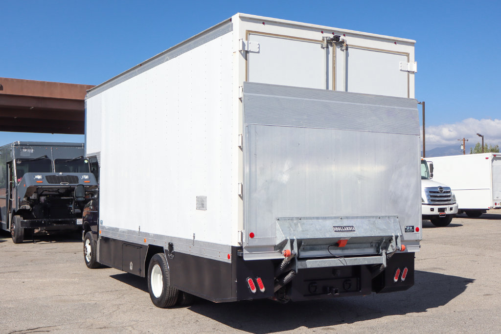 Used 2024 Ford E-450 and Econoline 450 Super Duty w/ Power Windows & Locks Group RWD image 6