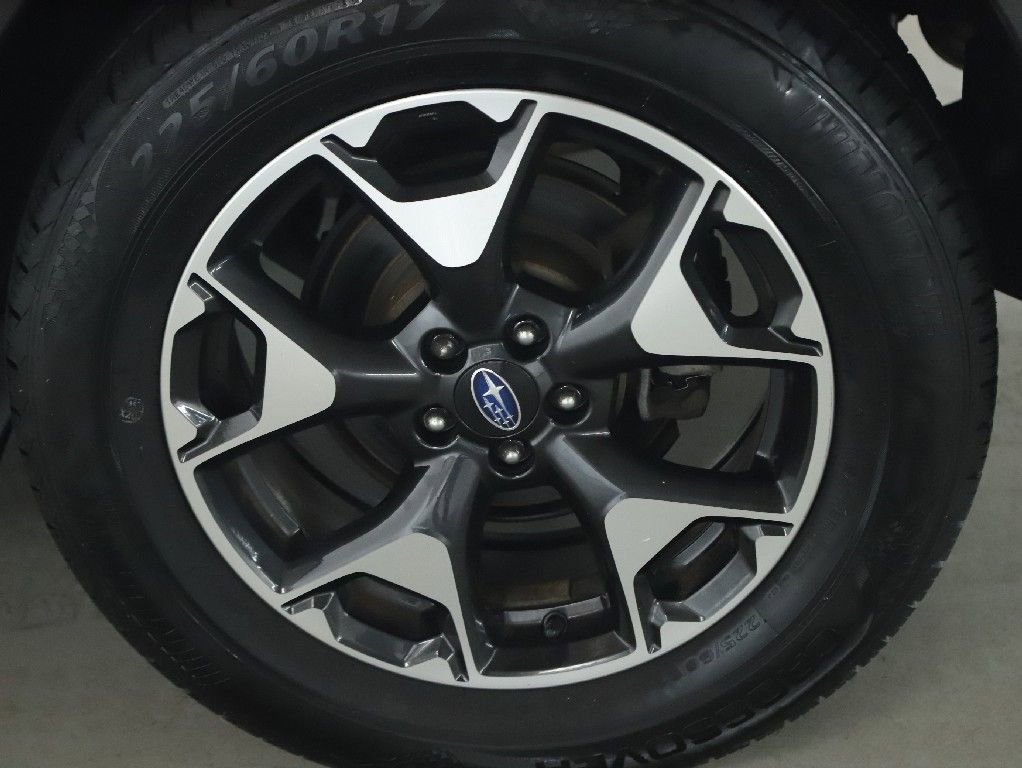 Used 2019 Subaru Crosstrek 2.0i Premium w/ Moonroof Package image 40