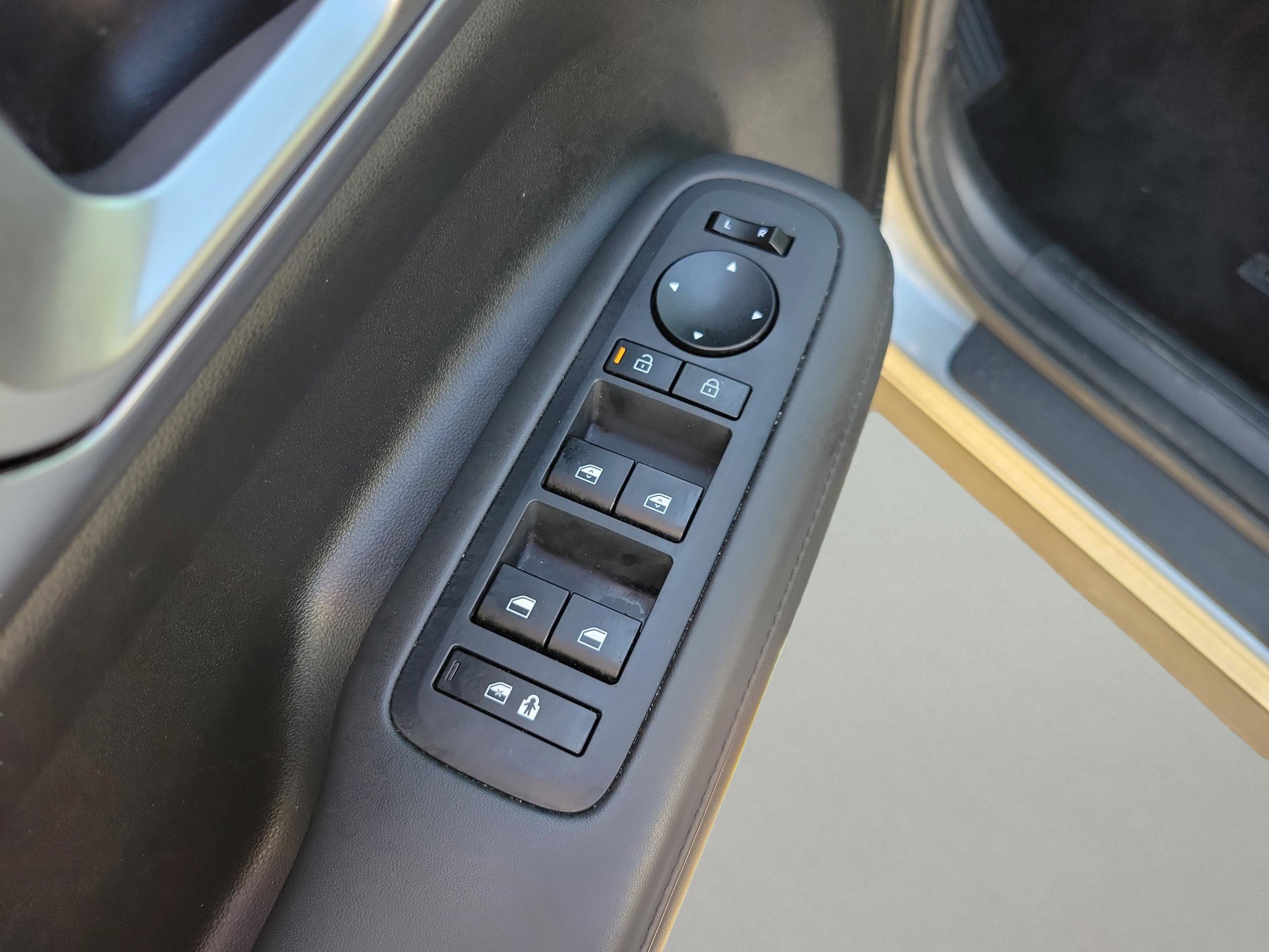 Certified 2024 Hyundai Santa Fe XRT image 24