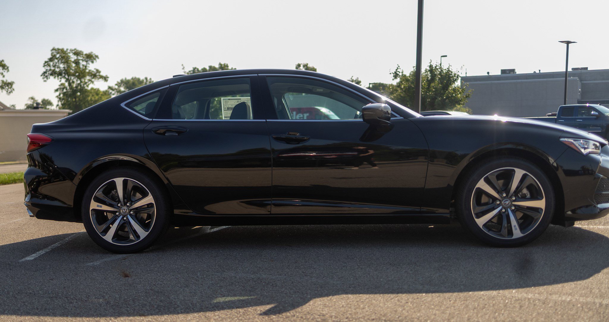 New 2025 Acura TLX w/ Technology Package image 2