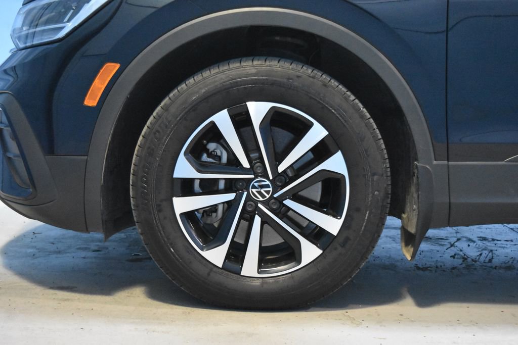 Used 2024 Volkswagen Tiguan S image 23