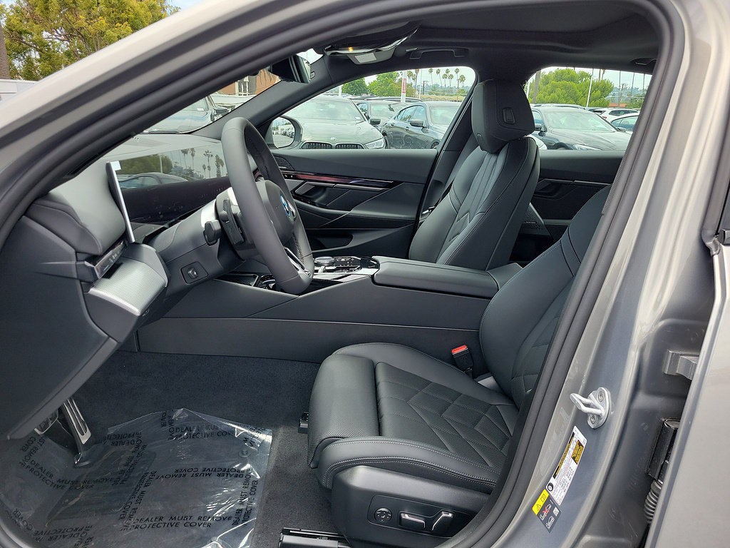 New 2027 BMW i5 M60 w/ M Sport Package RWD image 19