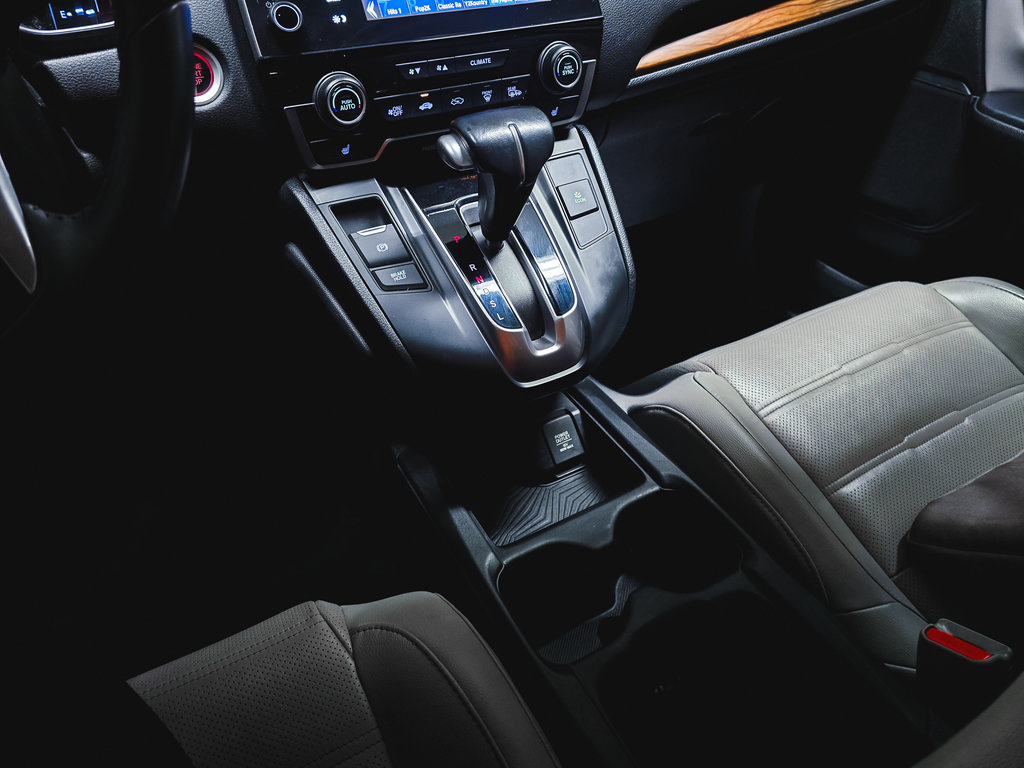 Used 2017 Honda CR-V Touring image 29