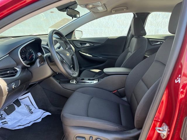 Used 2024 Chevrolet Malibu RS image 4