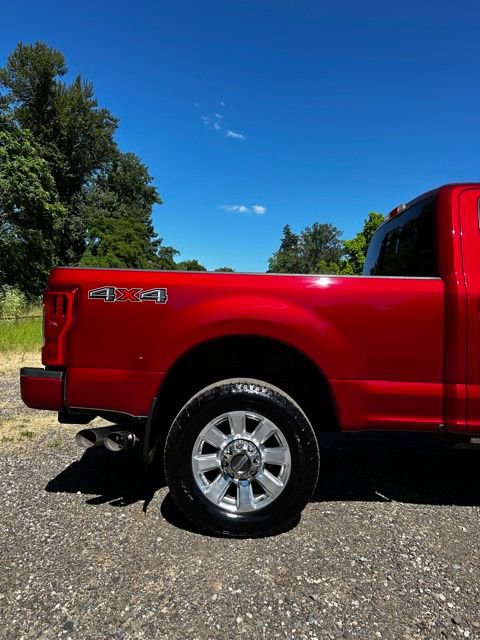 Used 2019 Ford F350 Platinum w/ Platinum Ultimate Package AWD/4WD image 31