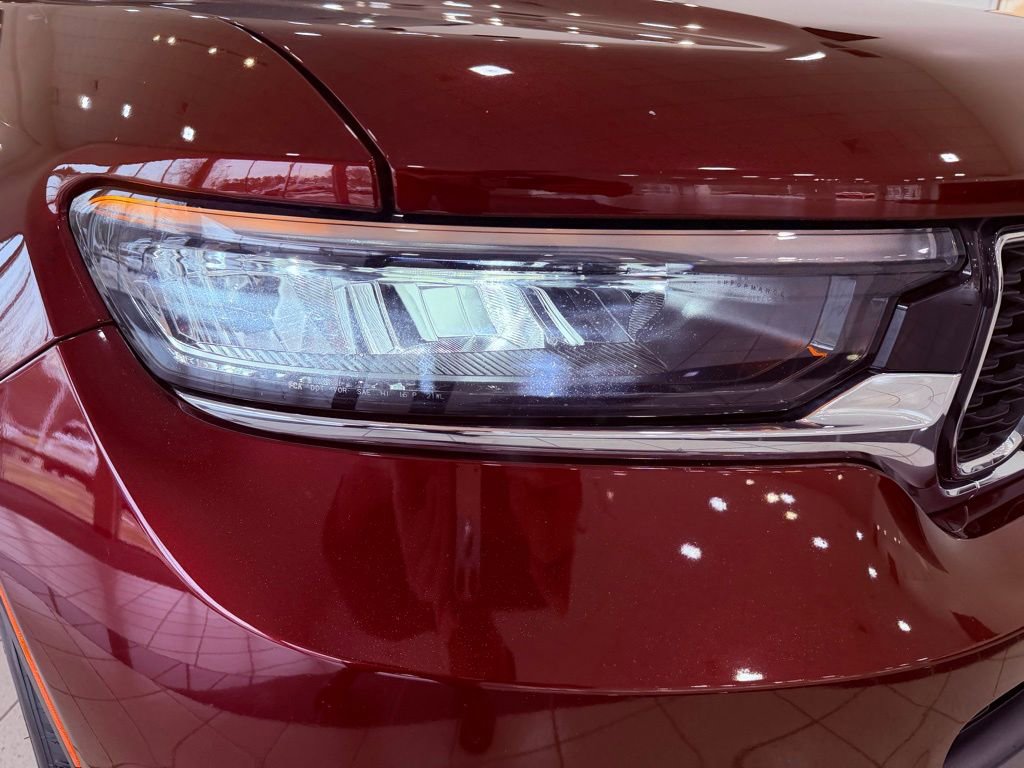 Used 2022 Jeep Grand Cherokee L Limited w/ Luxury Tech Group II image 19