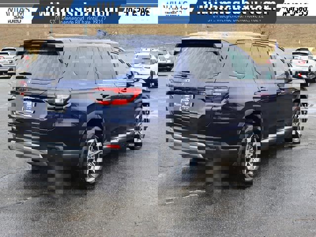 Used 2025 Honda Pilot EX-L image 9