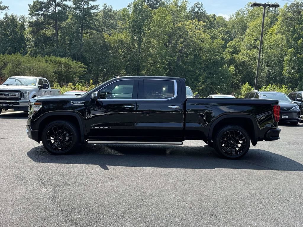 Used 2023 GMC Sierra 1500 Denali w/ Denali Reserve Package AWD/4WD image 25