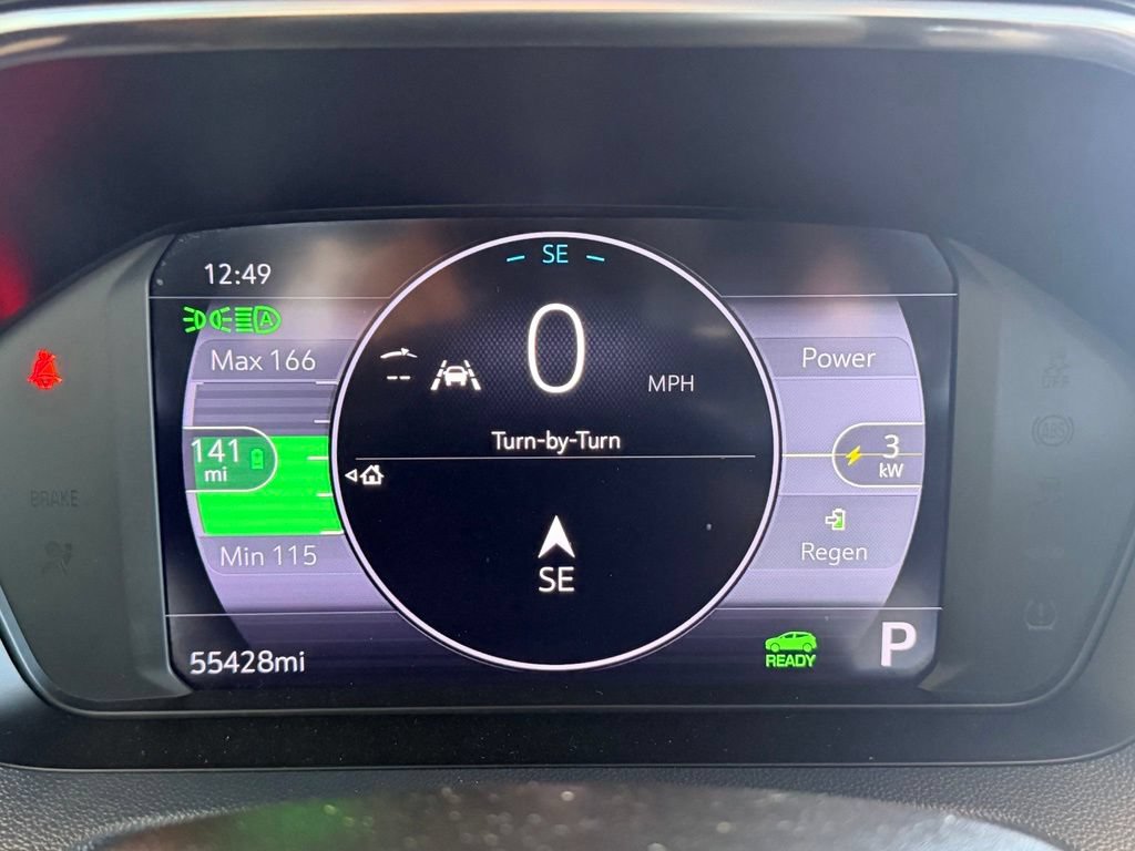Used 2022 Chevrolet Bolt EUV Premier FWD image 16
