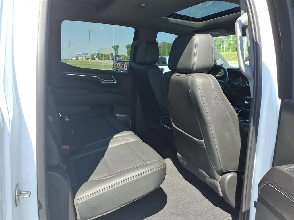Used 2023 GMC Sierra 1500 Denali w/ Denali Reserve Package AWD/4WD image 14