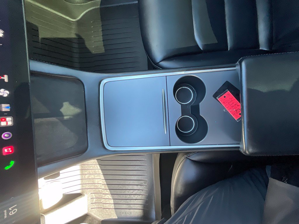 Used 2023 Tesla Model Y Performance AWD/4WD image 18