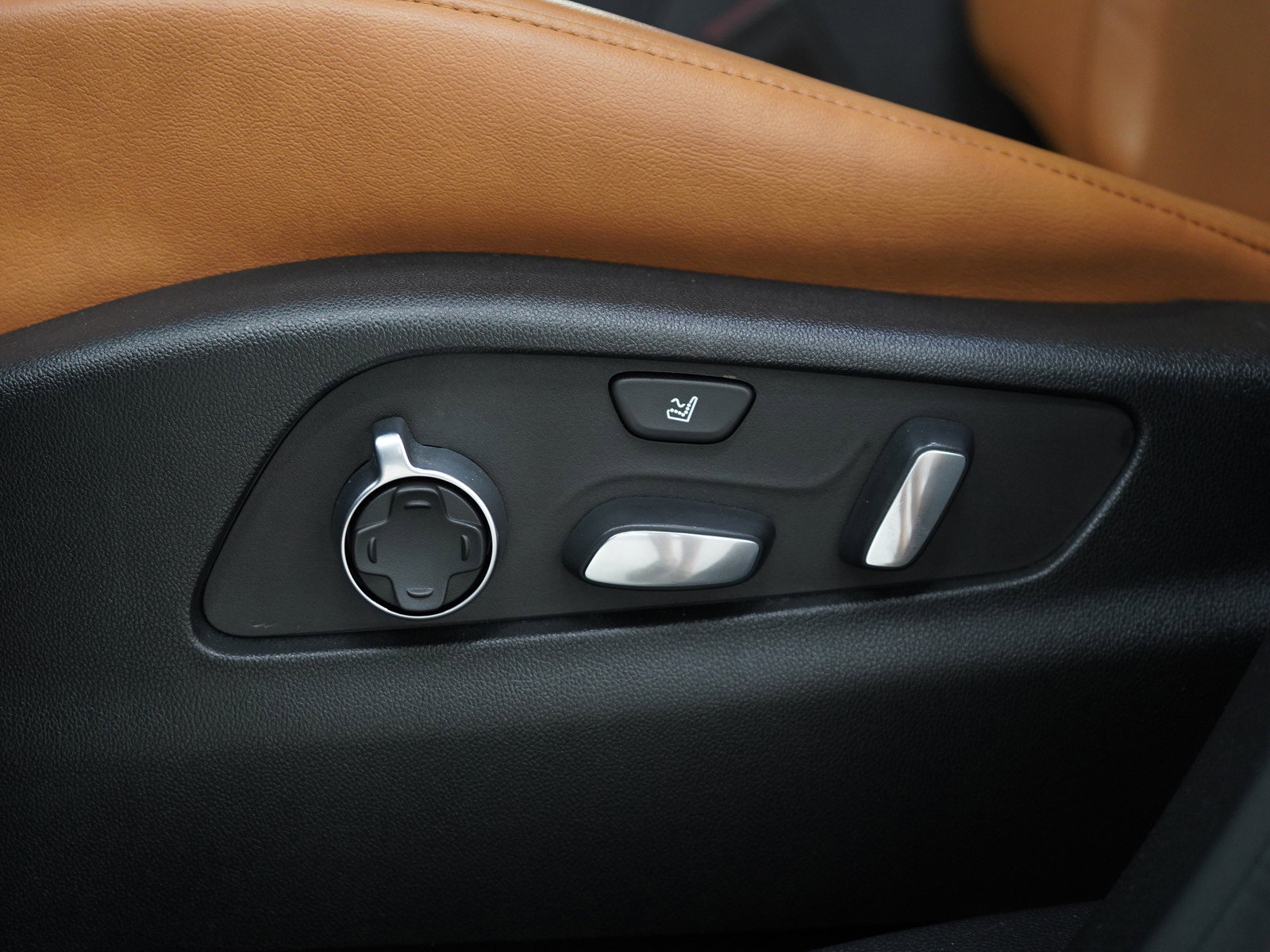 Used 2023 Cadillac XT4 Sport image 30