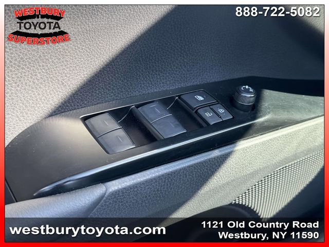Used 2026 Toyota Camry SE w/ Convenience Package FWD image 21