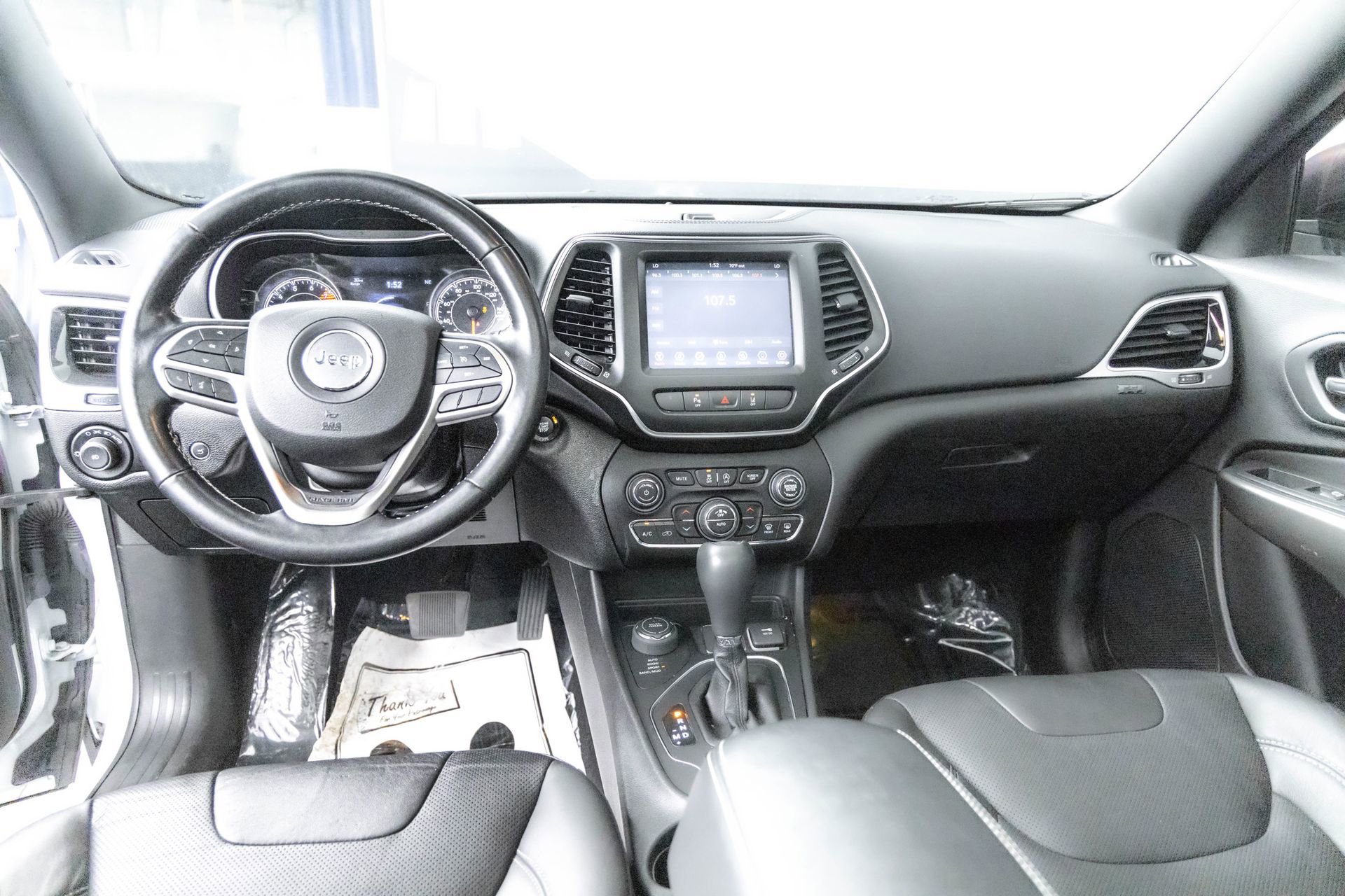 Used 2021 Jeep Cherokee Latitude Lux 80th Anniv w/ Quick Order Package 26U 80TH image 29