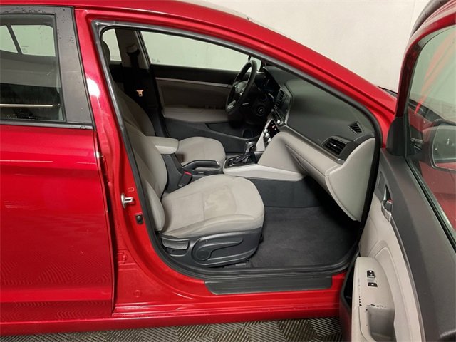 Used 2020 Hyundai Elantra SEL image 33