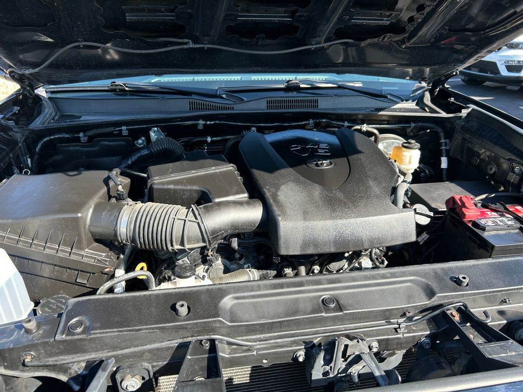Used 2021 Toyota Tacoma TRD Sport w/ TRD Premium Sport Package image 29