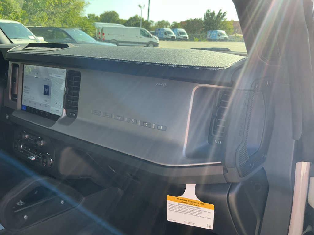 New 2026 Ford Bronco Outer Banks w/ Sasquatch Package AWD/4WD image 17