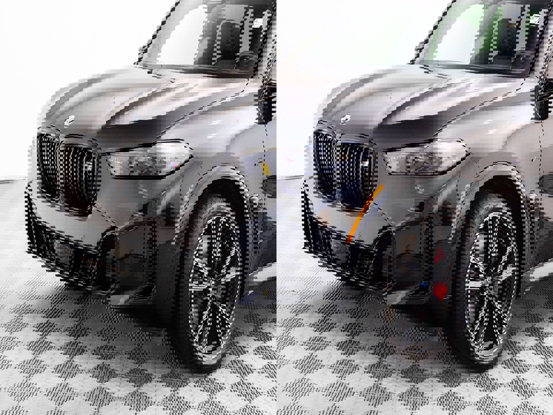 New 2026 BMW X5 M60i w/ Executive Package image 35