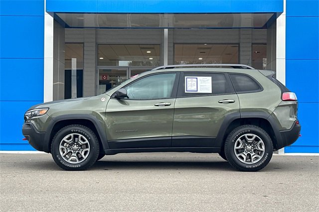 Used 2019 Jeep Cherokee Trailhawk image 9